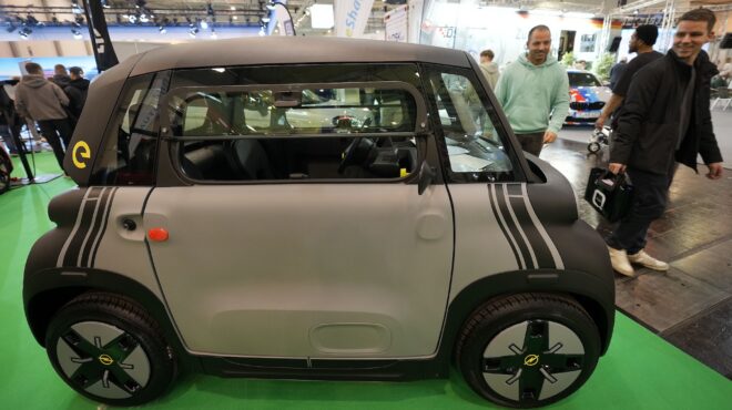 ελεύθερη-στάθμευση-για-τα-made-in-europe-μικρ-563972080