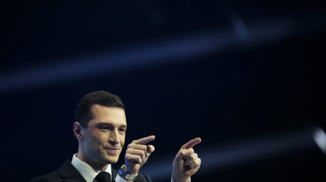 γαλλία-μπορεί-κανείς-να-σταματήσει-το-563952802