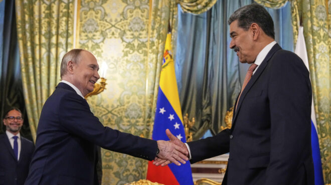 βενεζουέλα-προσφορά-ασύλου-στον-μαδο-563970607