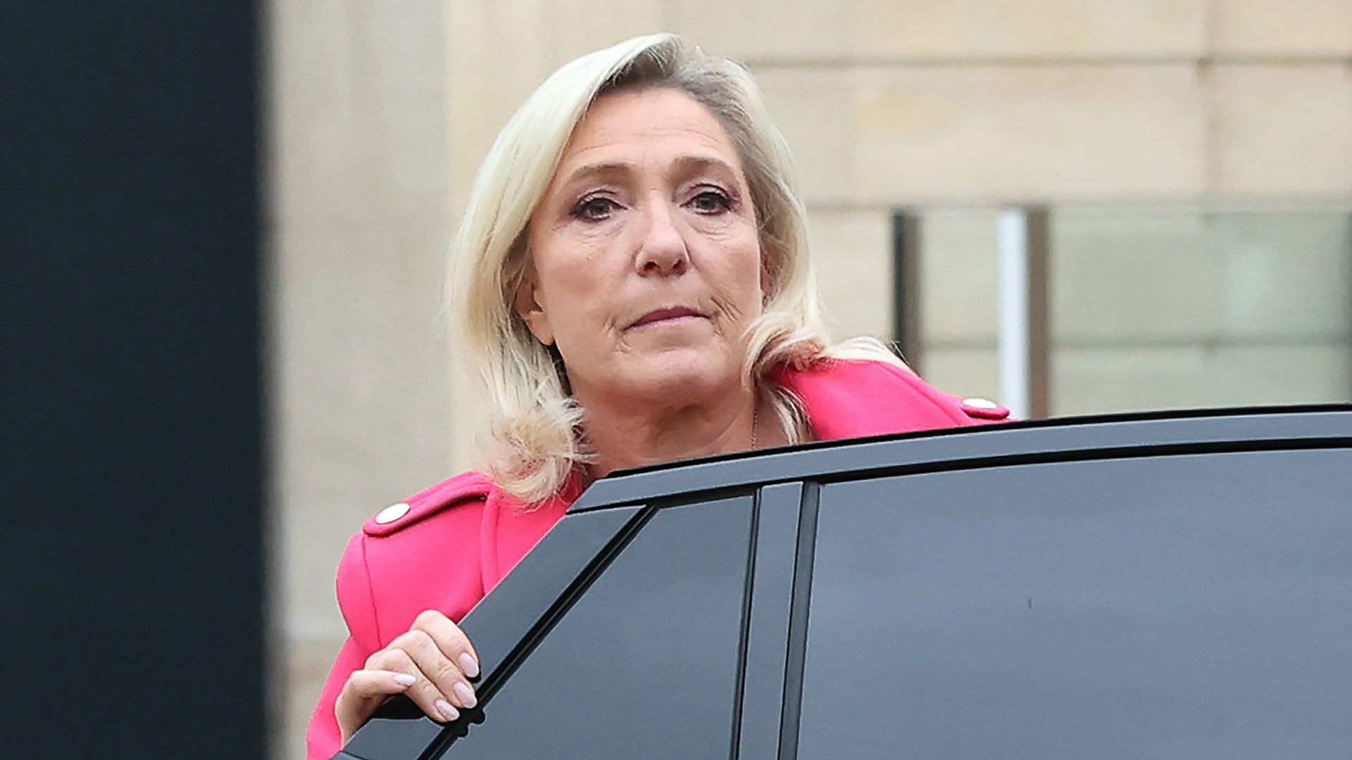 Νικολά Σαρκοζί: Τo καπρίτσιο του Μακρόν, η γενναιότητα της Λεπέν και η συζήτηση με έναν ιερέα-2