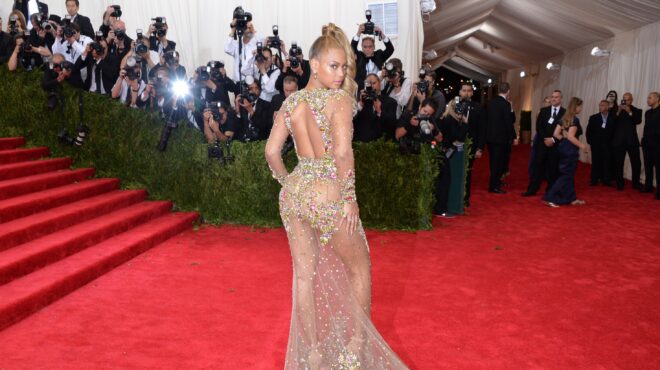 δισεκατομμυριούχος-πλέον-η-μπιγιονσ-563999473