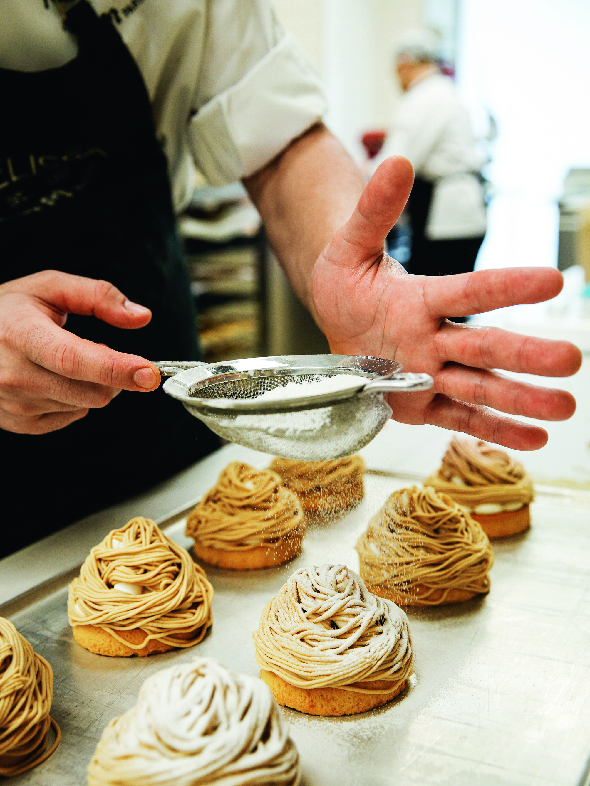 Τα καλύτερα γλυκά των γιορτών (εκτός από κουραμπιέδες και μελομακάρονα)-7
