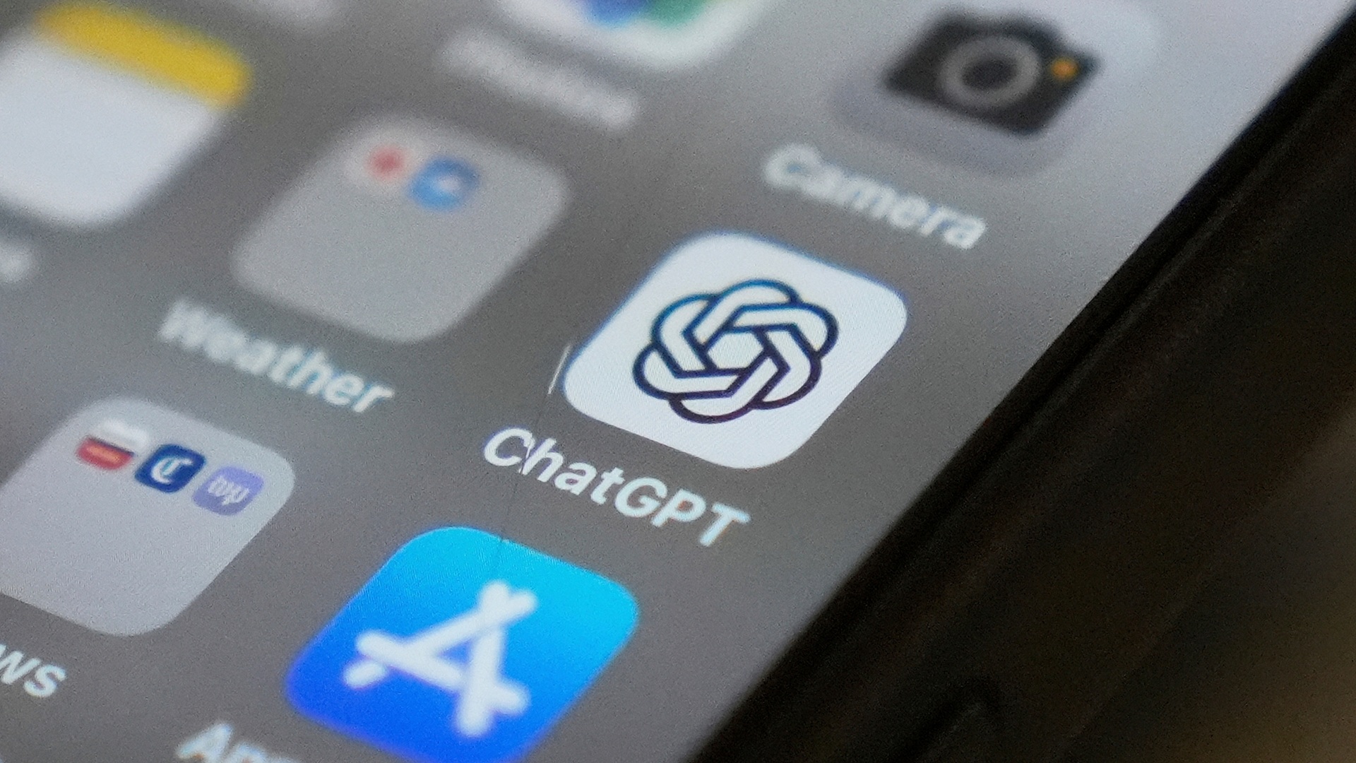 Εκθεση ΟΗΕ: Η τεχνητή νοημοσύνη μπορεί να διευρύνει το χάσμα μεταξύ πλούσιων και φτωχών-1