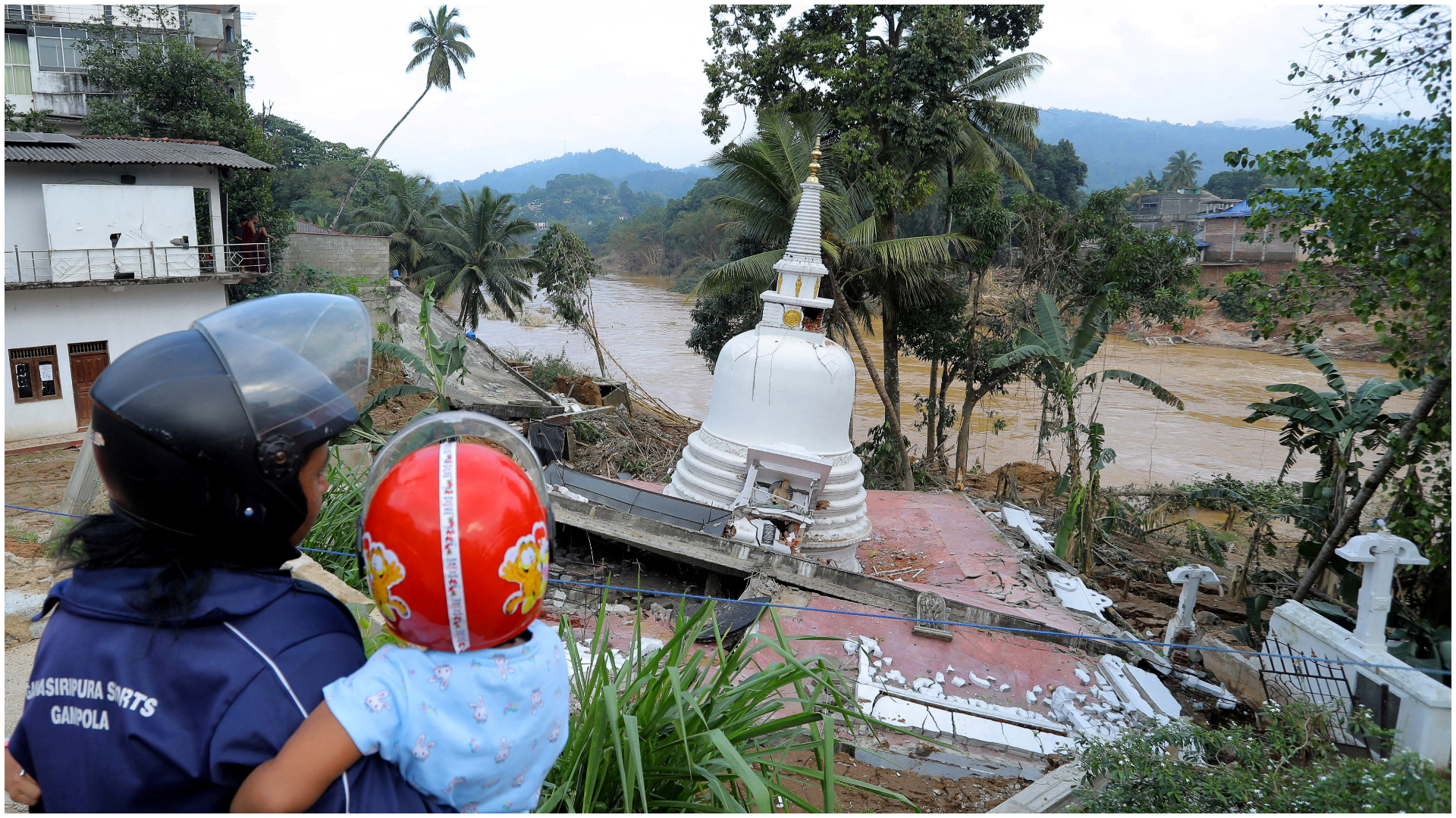 Φονικές πλημμύρες στη Νοτιοανατολική Ασία: Τουλάχιστον 1.160 νεκροί και εκατοντάδες αγνοούμενοι-1