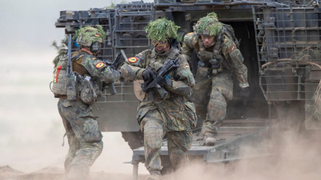 ο-γερμανικός-στρατός-ενισχύεται-με-εξ-563981269