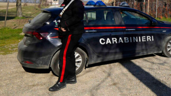 ιταλία-ανήλικοι-έγδυσαν-και-απείλησα-563990050