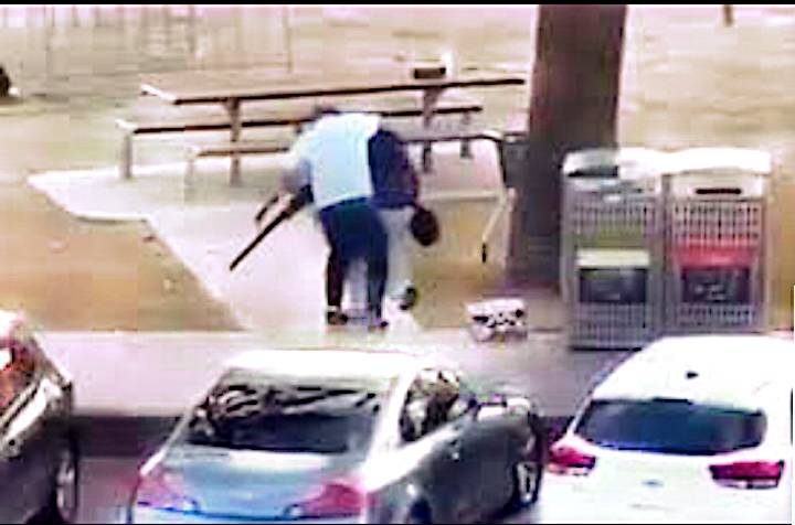 Σίδνεϊ: Τα δέκα λεπτά του τρόμου και το σενάριο του τρίτου συνεργού-3