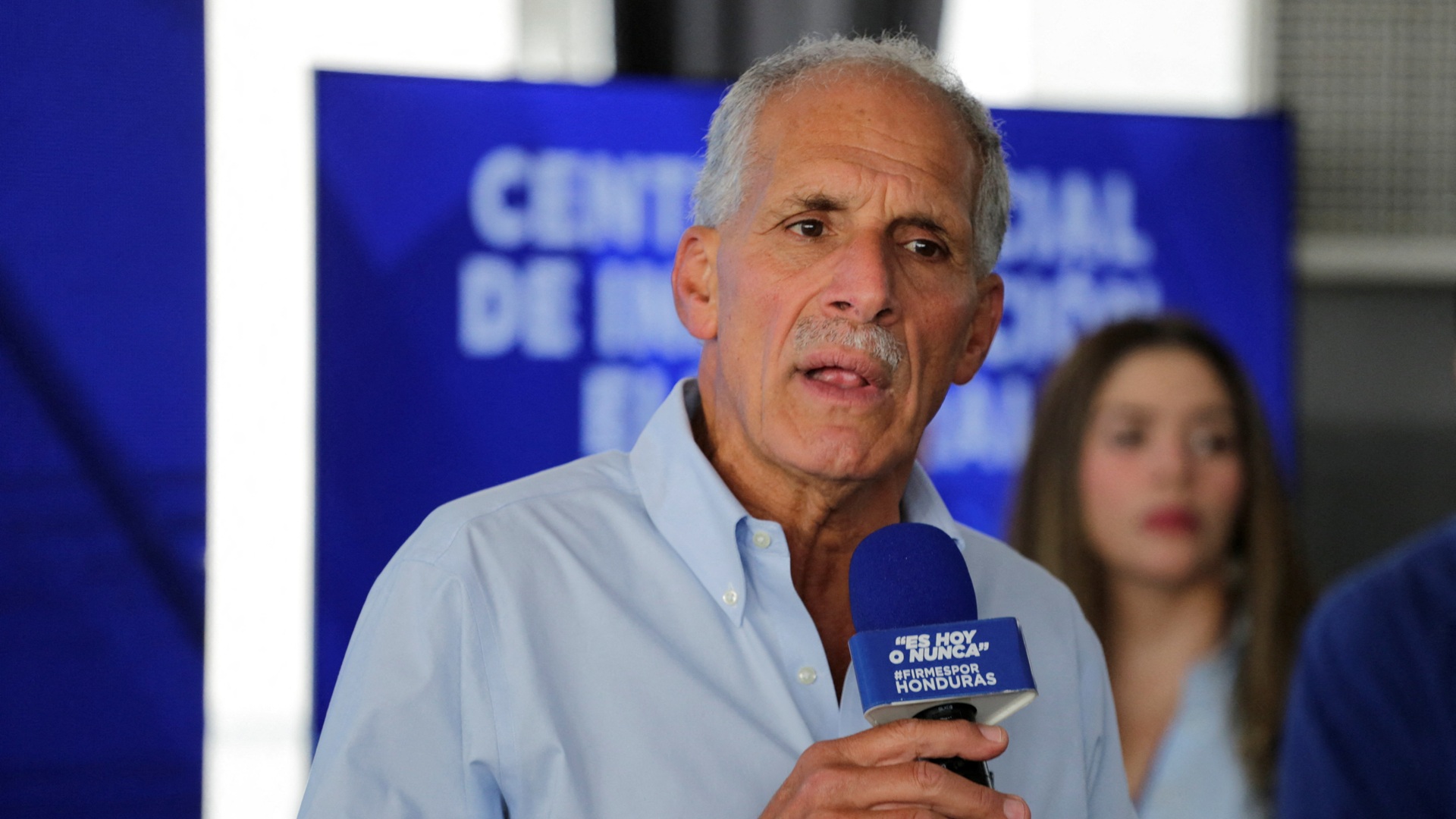 Ονδούρα: Τεχνικά ισόπαλοι οι δύο υποψήφιοι της Δεξιάς, ανάμεσά τους ο εκλεκτός του Τραμπ-1