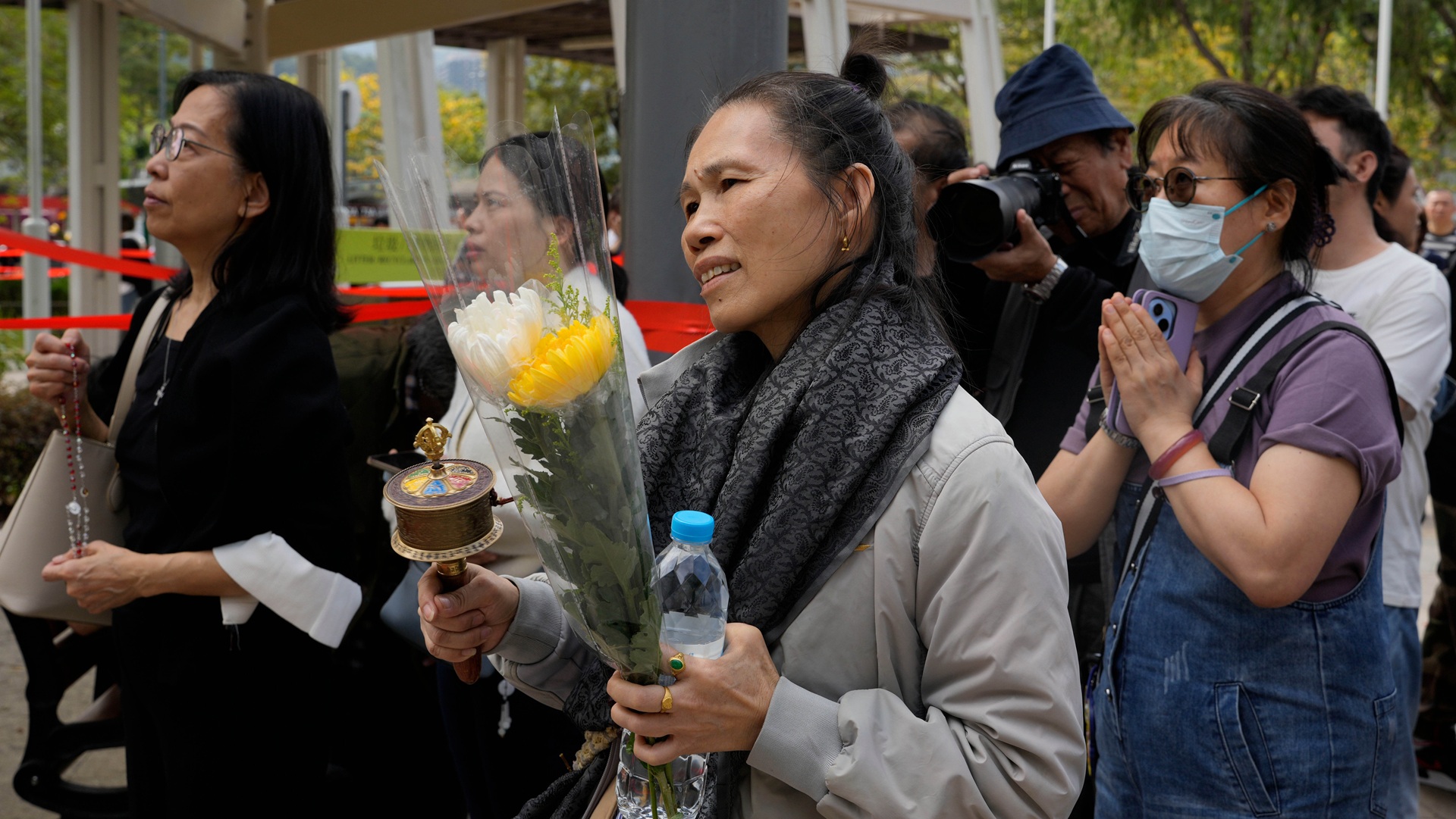 Χονγκ Κονγκ: Οργή για την τραγωδία – Ηταν μόνο η «κορυφή του παγόβουνου»-1