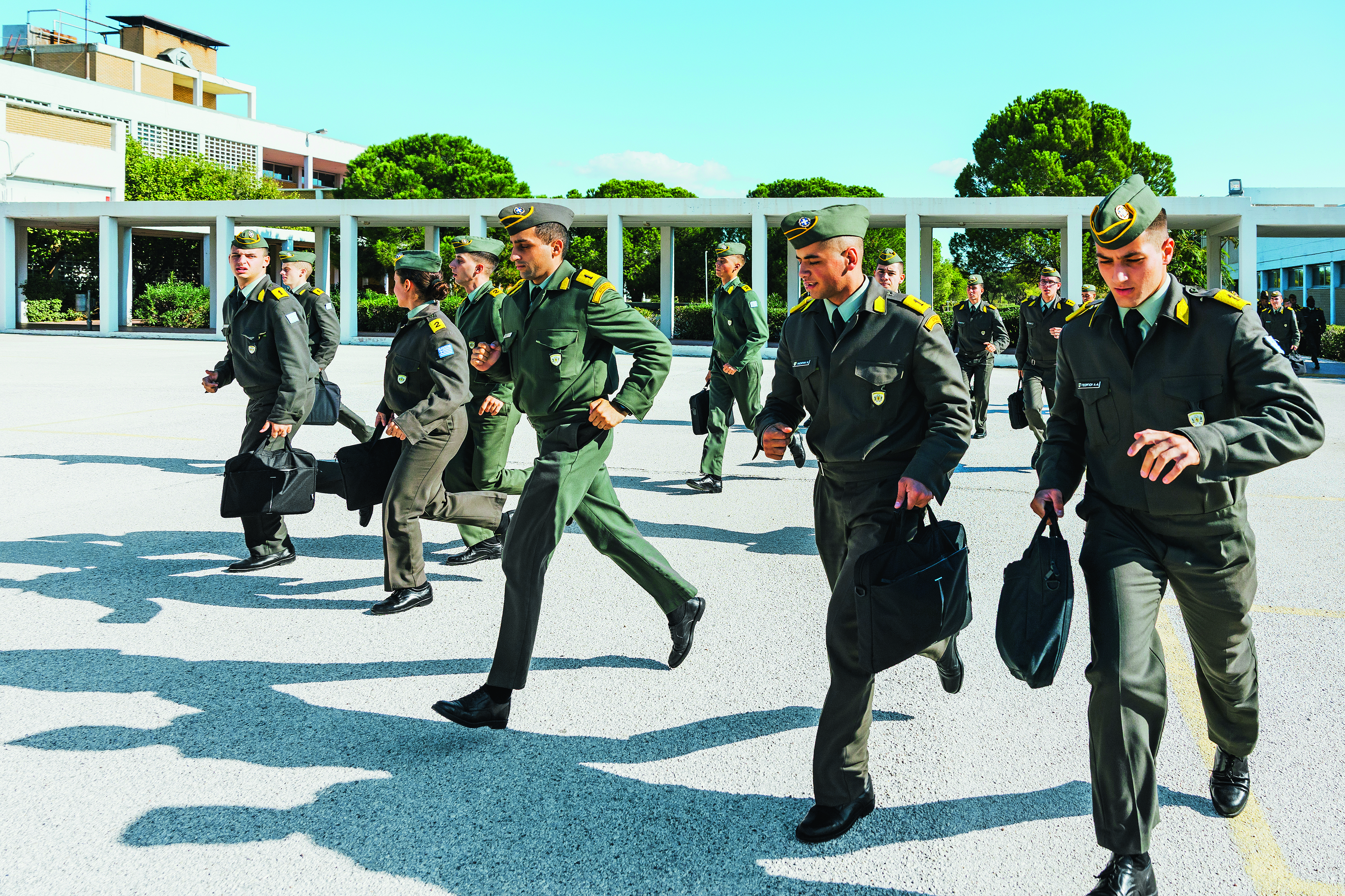 Η επόμενη μέρα της Σχολής Ευελπίδων-5