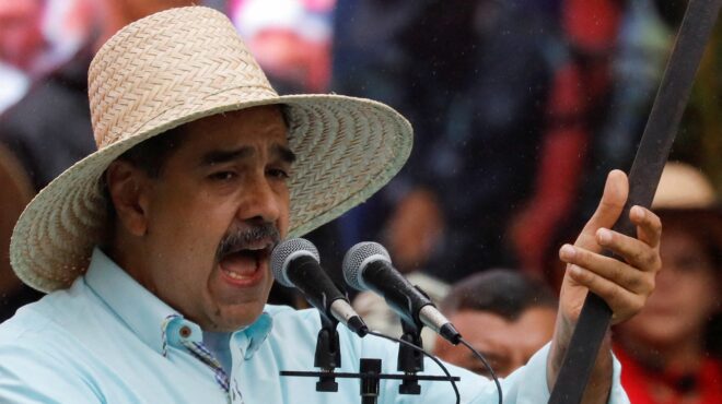 ο-τραμπ-μπλοκάρει-τα-τάνκερ-υπό-καθεστ-563971735