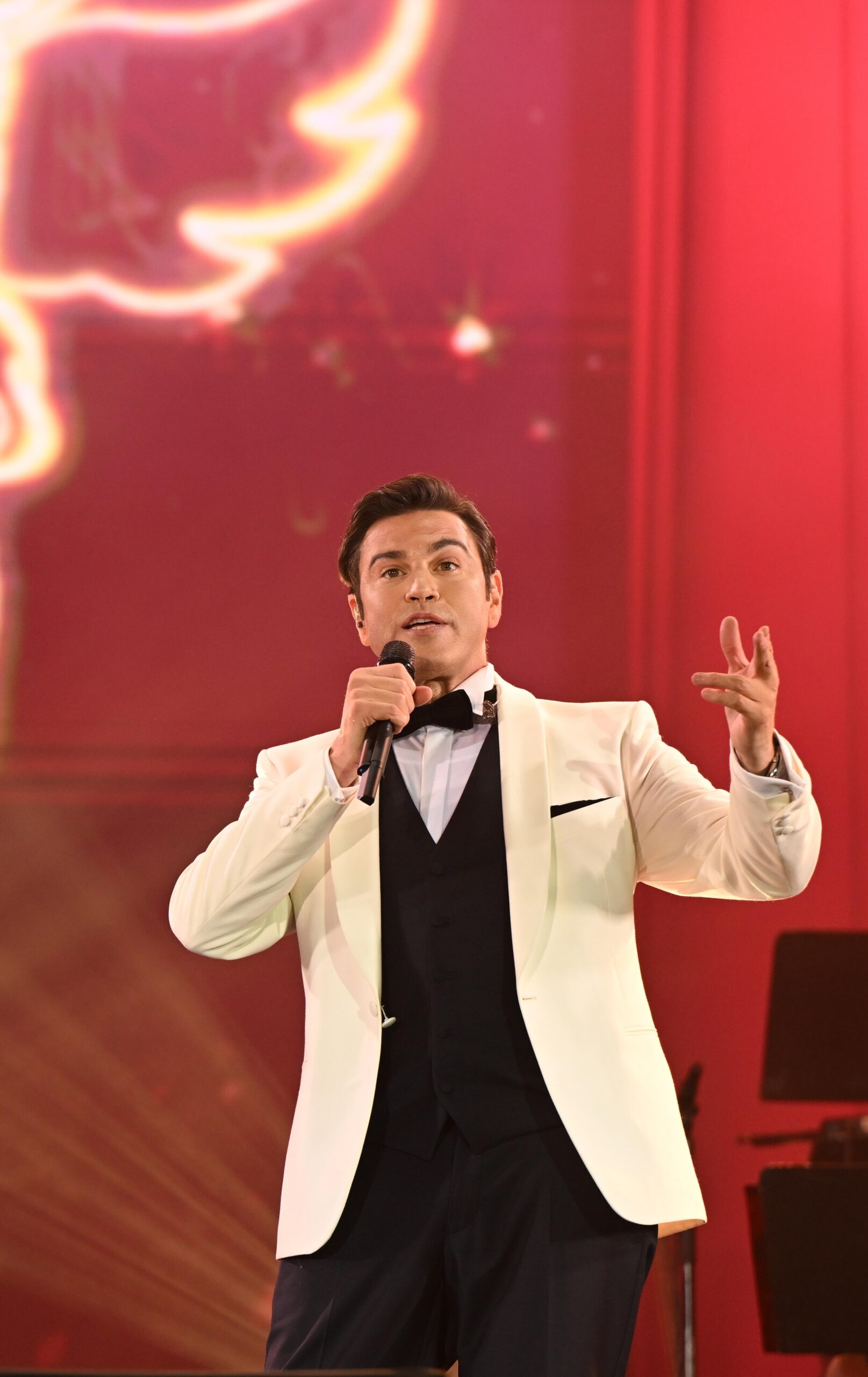 πιστεύω-πάντα-στο-καλό-στο-άξιο-και-στ-563980624