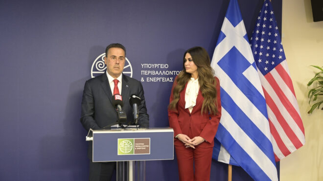 συνάντηση-παπασταύρου-γκίλφοϊλ-στη-563989135