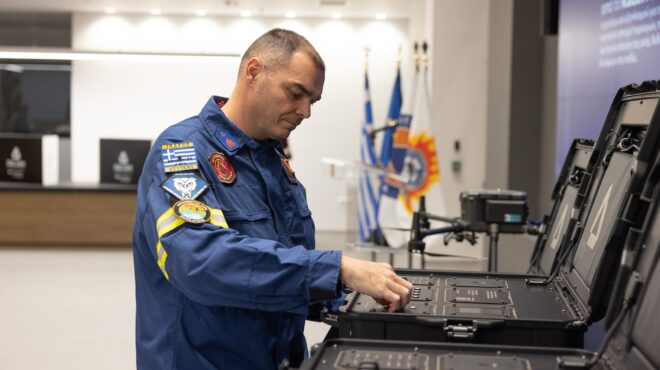 τελετή-παράδοσης-παραλαβής-τεχνολογ-563972143