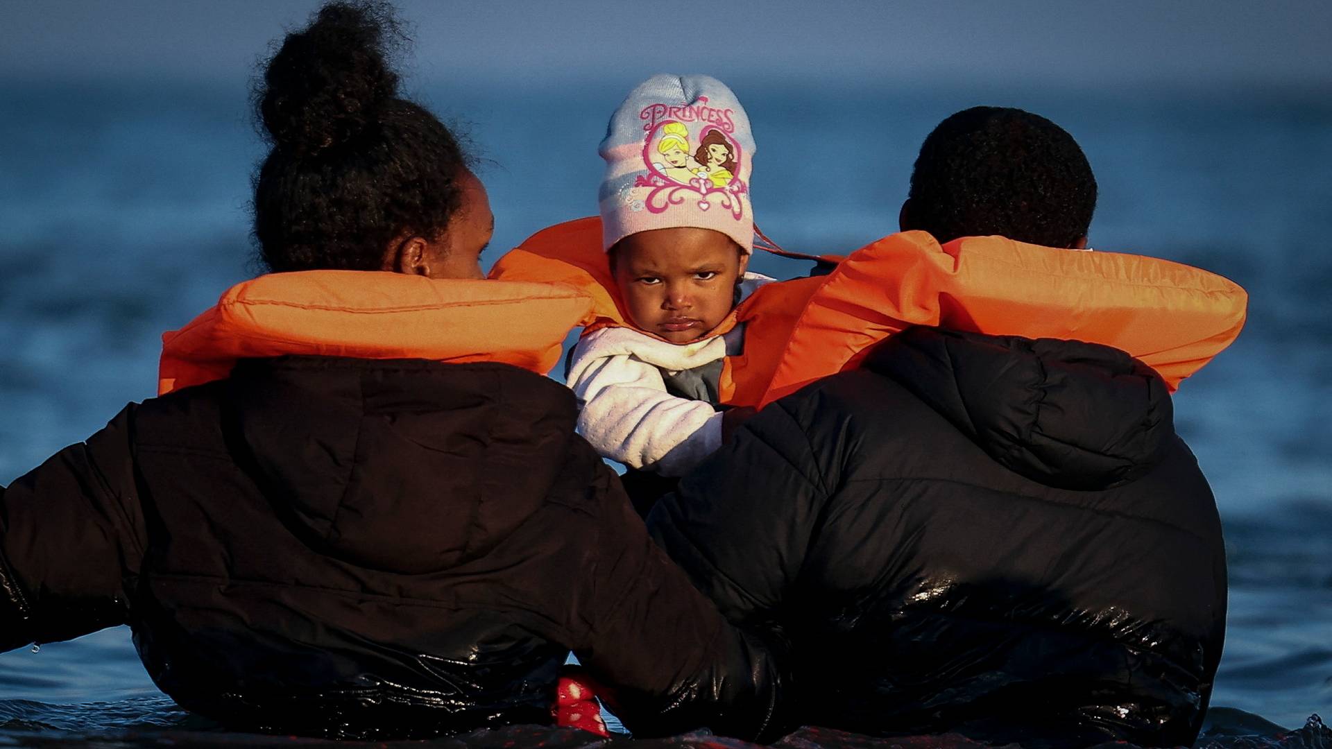 Το 2025 μέσα από 30 φωτογραφίες – Τα γεγονότα που σημάδεψαν τη χρονιά που πέρασε-25