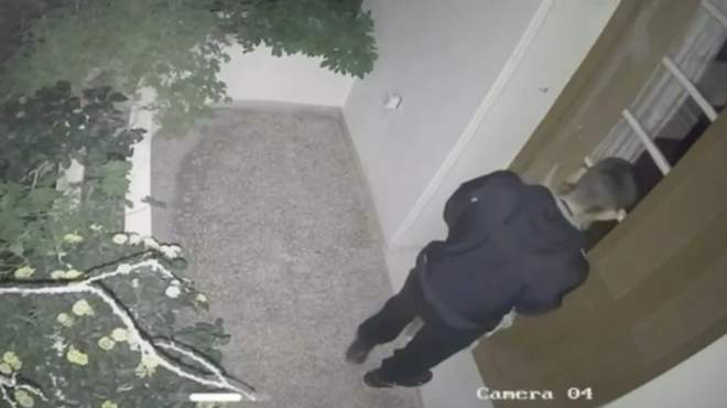 με-την-απειλή-μαχαιριού-λήστευε-ανηλί-563952856