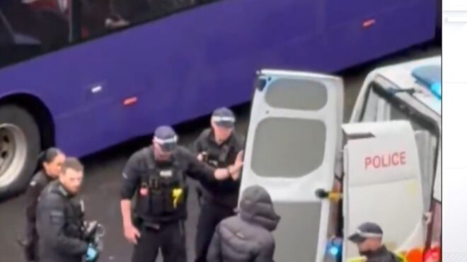 συναγερμός-στο-χίθροου-επίθεση-με-κά-563962957