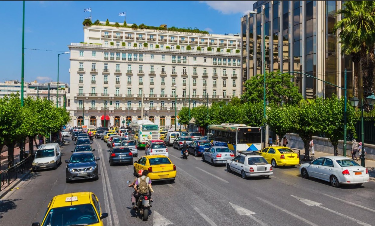 Πόσο έχουν αλλάξει οι δρόμοι της Αθήνας τα τελευταία 55 χρόνια;-1