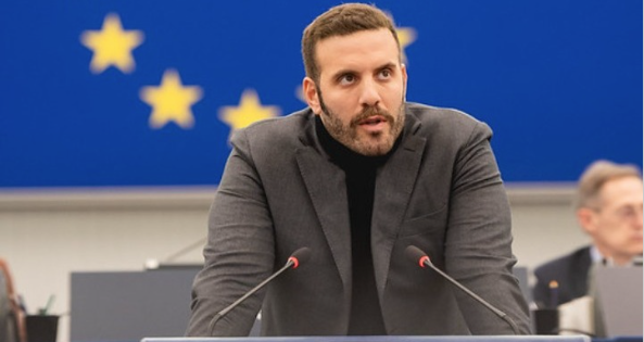 ο-συριζα-διαγράφει-τον-νίκο-παππά-μετά-563981113