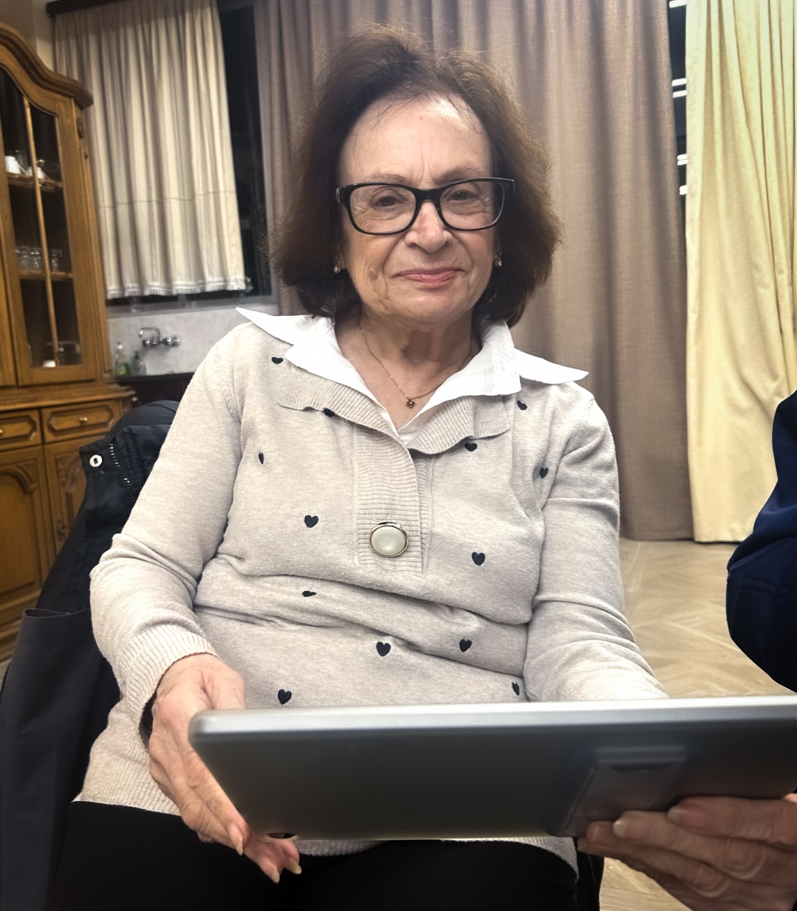 «Κάθε απόγευμα ανοίγω το τάμπλετ και χαζεύω βίντεο στο YouTube»-1