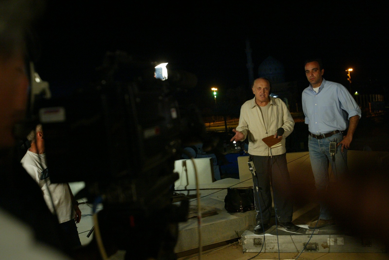 Οταν ο θρυλικός Πίτερ Αρνέτ έκανε ανταπόκριση για την ΕΡΤ-1