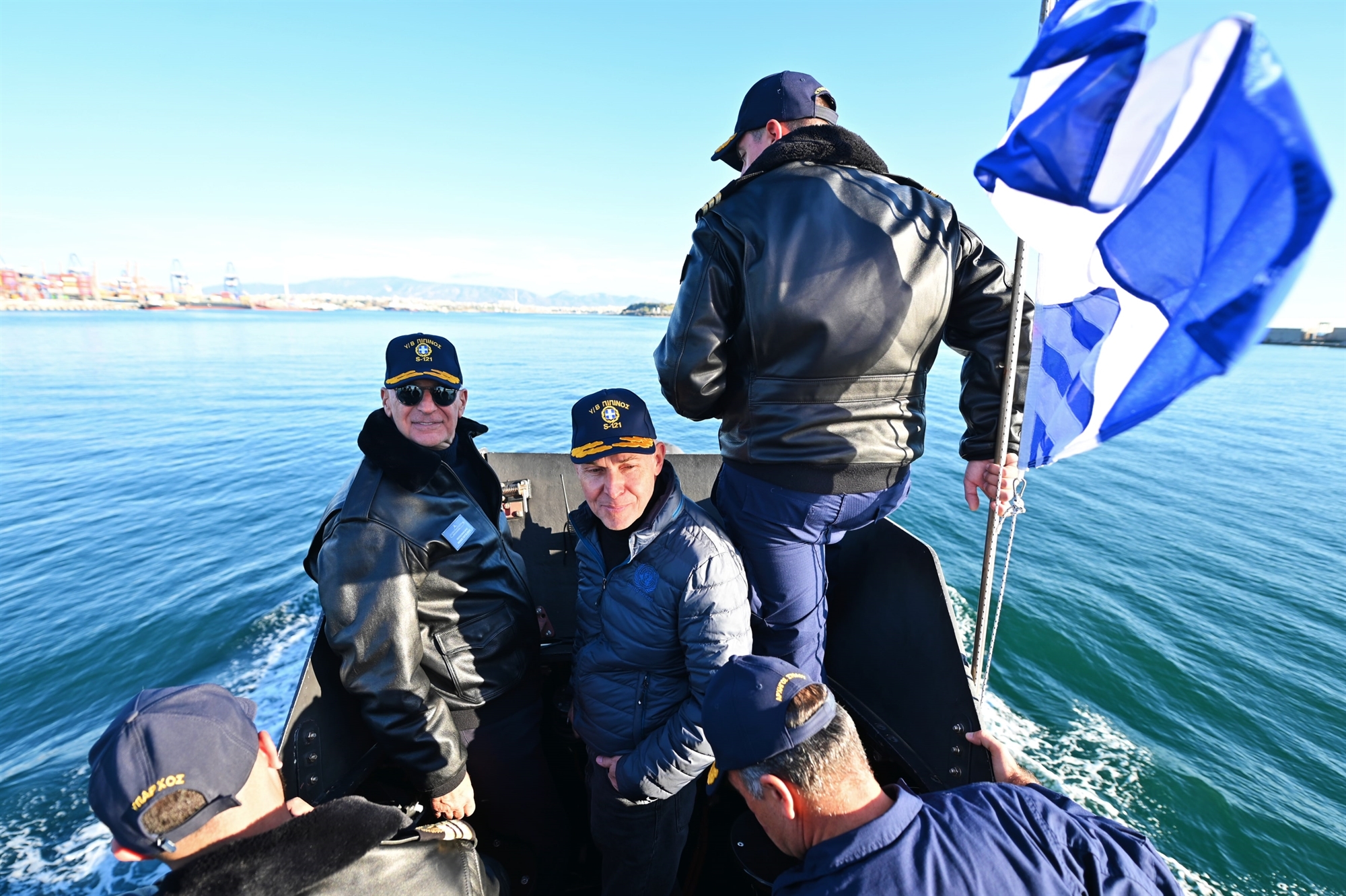 Καθυστερεί το νομοσχέδιο του υπουργείου Αμυνας-1