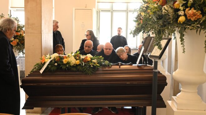 τελευταίο-αντίο-στη-σύλβα-ακρίτα-πλ-563998156