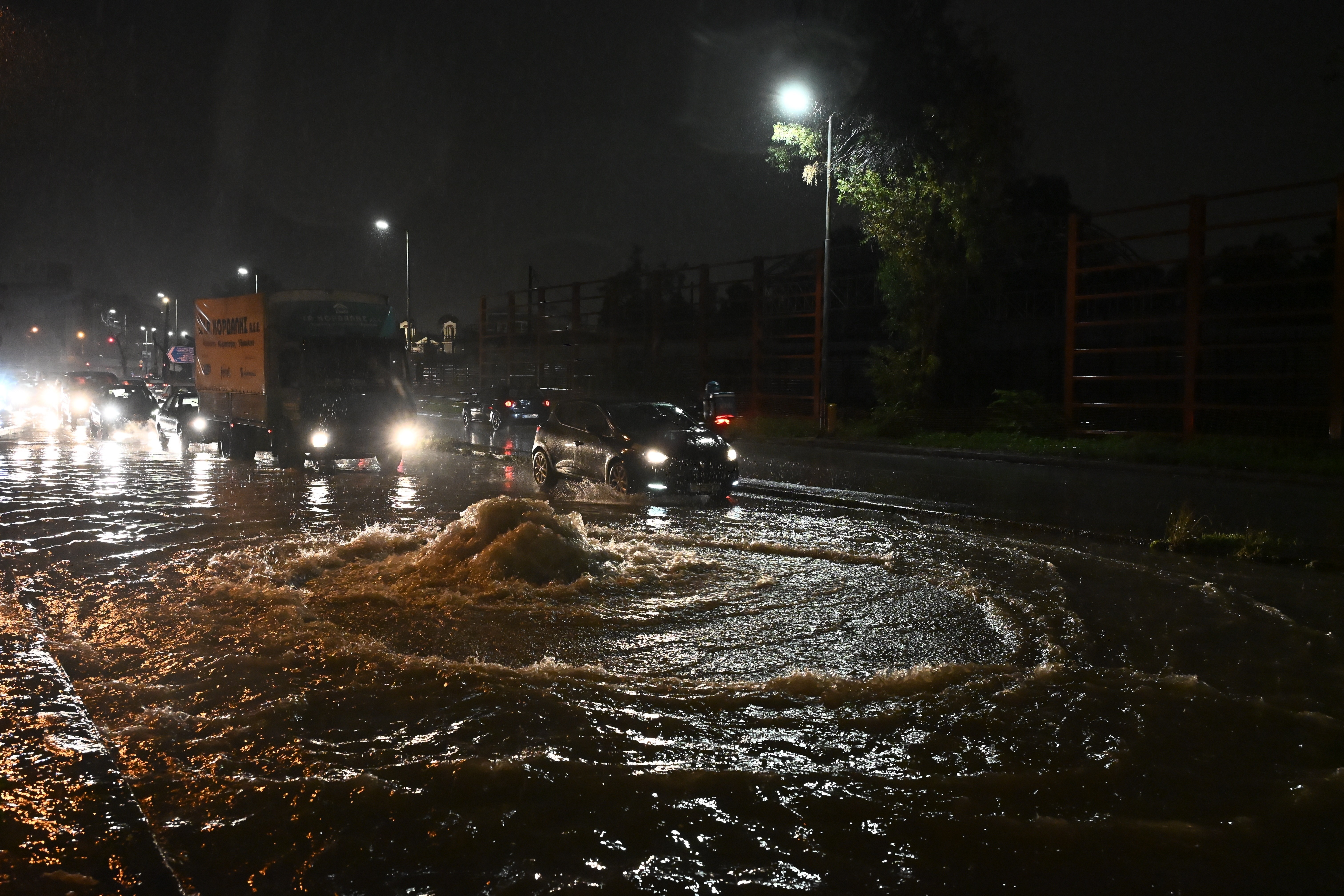 Αγωγός ομβρίων υδάτων παραμένει τυφλός 45 χρόνια-2
