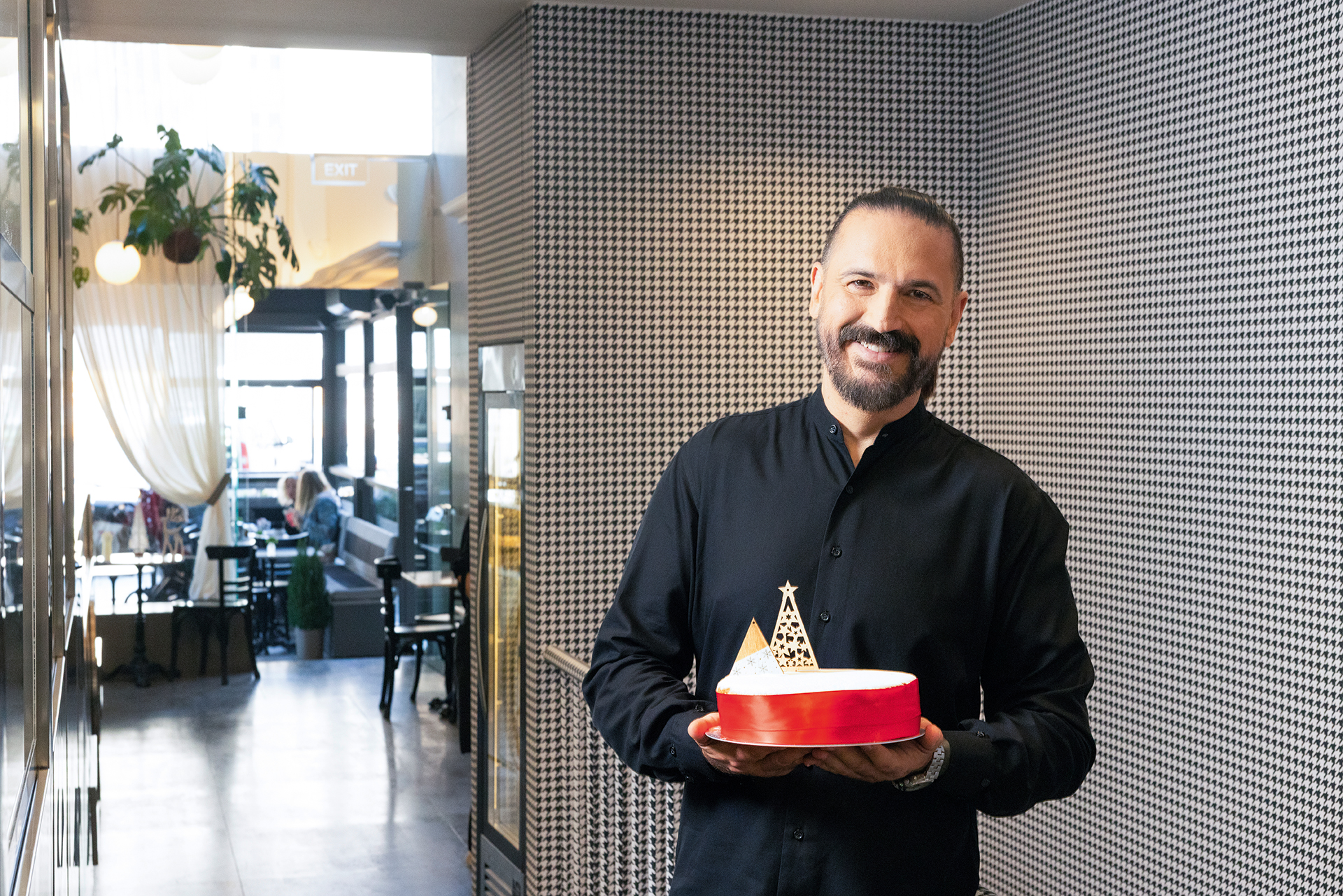 Η σπέσιαλ βασιλόπιτα του Δημήτρη Μακρυνιώτη-2