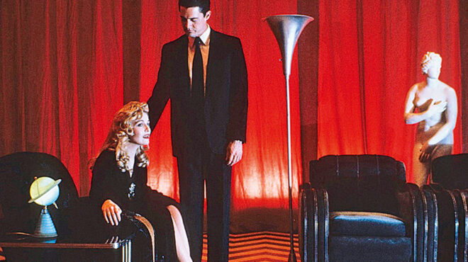 ισορροπία-στο-χάσμα-τού-είναι-563962585