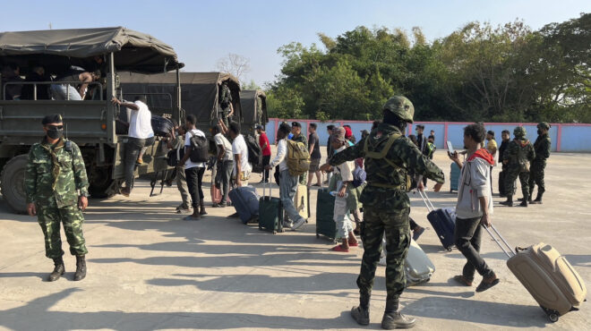 μιανμάρ-η-χούντα-ασκεί-διώξεις-σε-πάνω-563953795