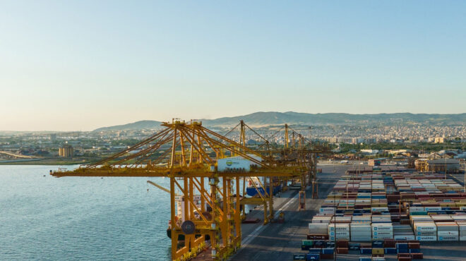 κάθετος-διάδρομος-για-μεταφορές-από-ε-563962000