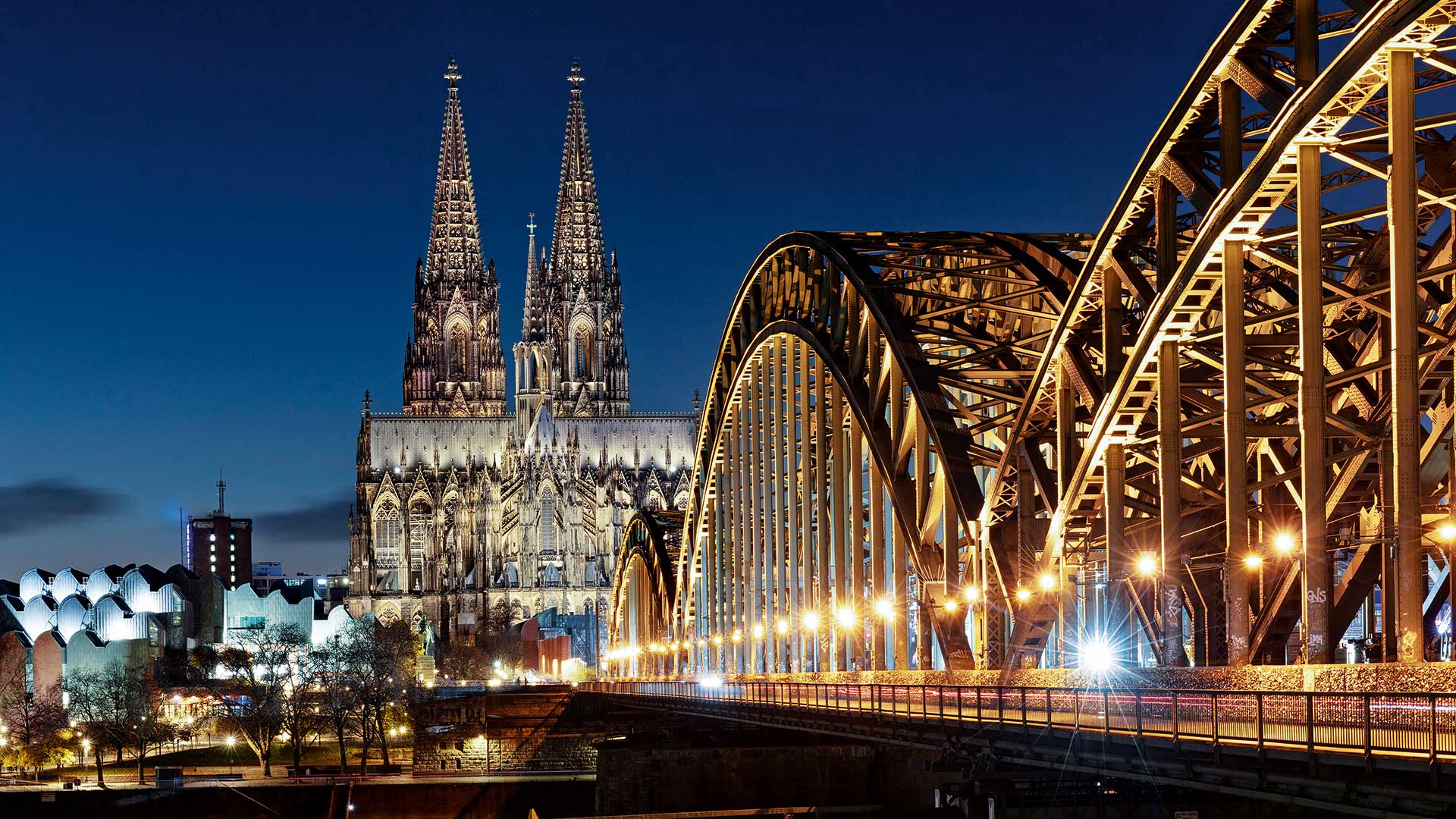 Στην Κολωνία, την πιο χριστουγεννιάτικη πόλη της Ευρώπης-11