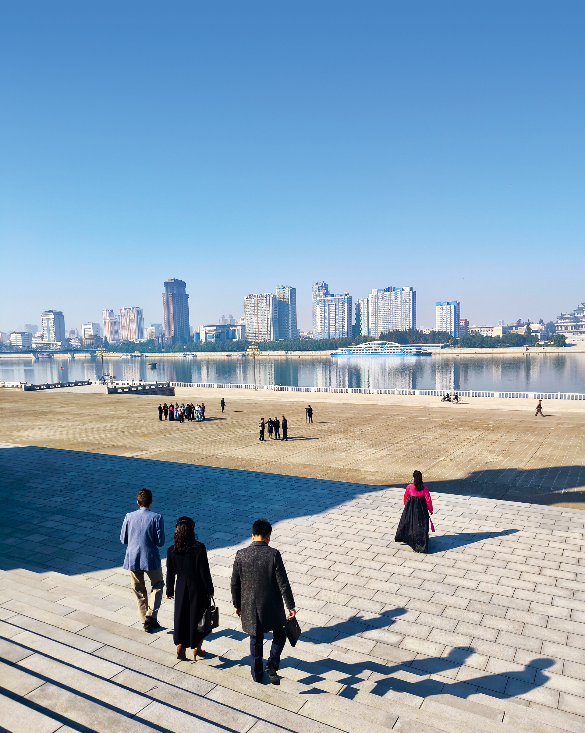 7 σουρεάλ μέρες στη Βόρεια Κορέα-2