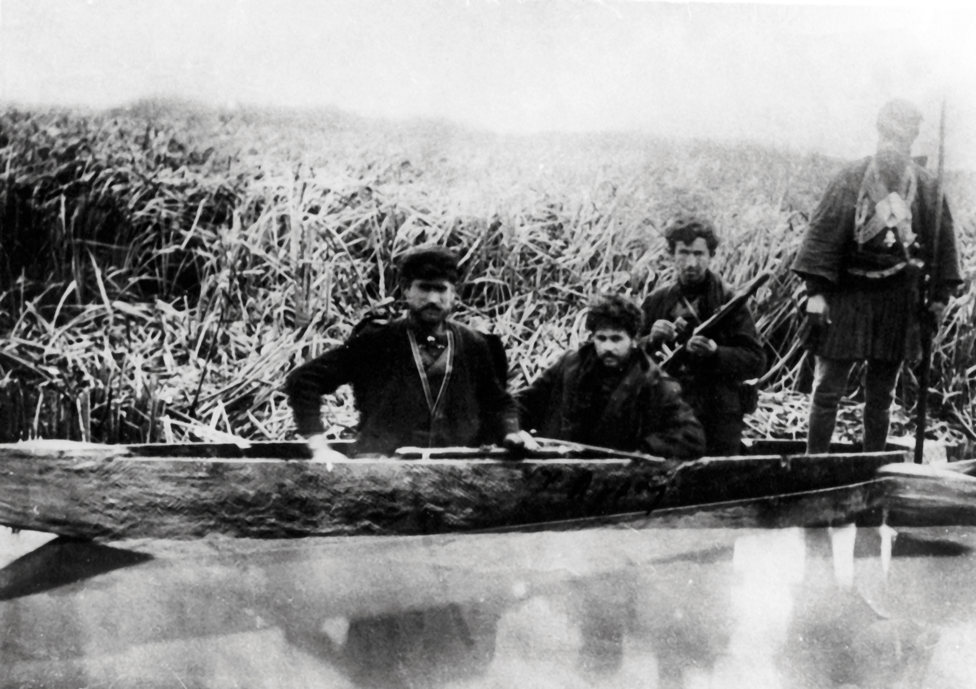 Σαράντος Αγαπηνός – Ο καπετάν Αγρας του Βάλτου των Γιαννιτσών-1