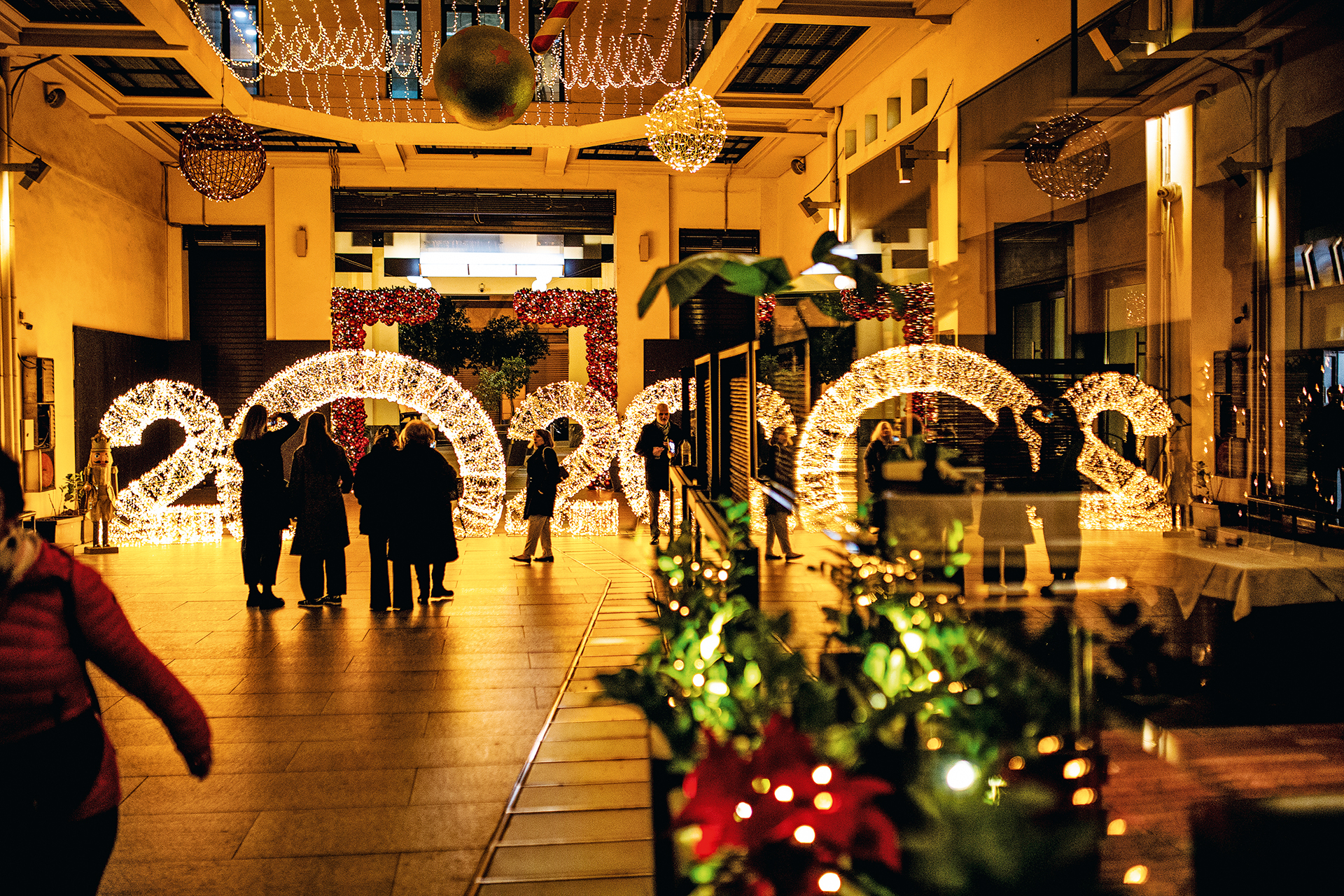 10 φωτογραφίες που δίνουν το στίγμα της γιορτινής Αθήνας-5