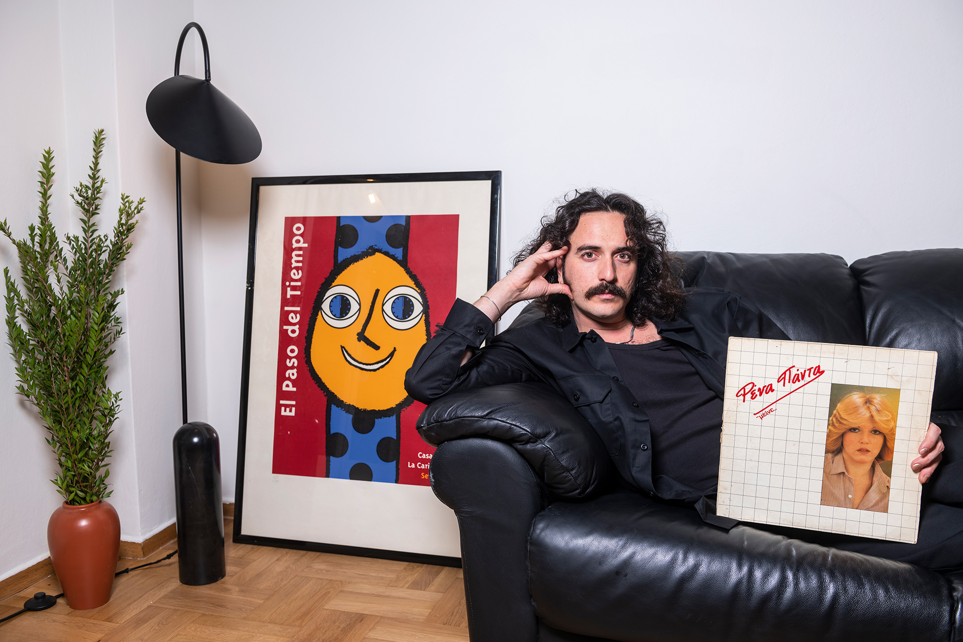 «Η αγάπη χάνεται, τα πικάπ μένουν»-1