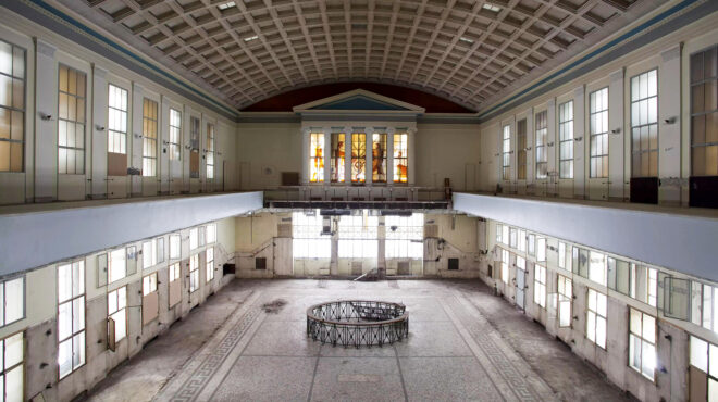 οι-τράπεζες-επιστρέφουν-στο-real-estate-563997094