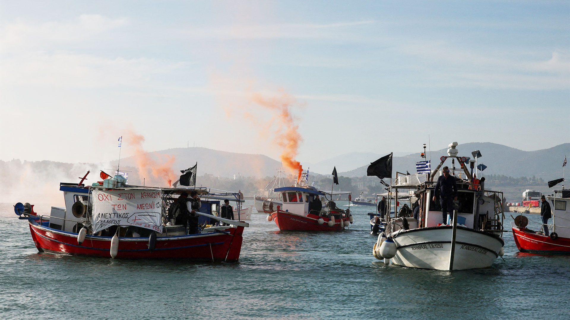 Οι αγρότες στα άκρα και οι βουλευτές στα χαρακώματα-1