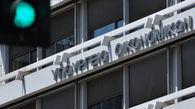 εξετάζεται-η-θέσπιση-προκαταρκτικών-563988079