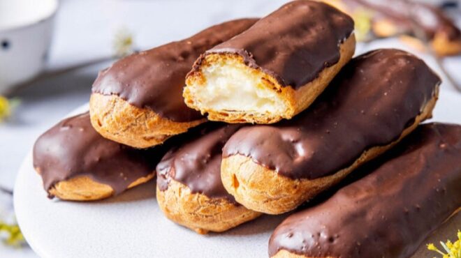 εκλέρ-σοκολάτας-από-τον-στέλιο-παρλιά-563975197