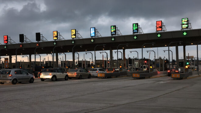 σημαντικά-μειωμένη-η-έξοδος-για-τις-φε-563993503