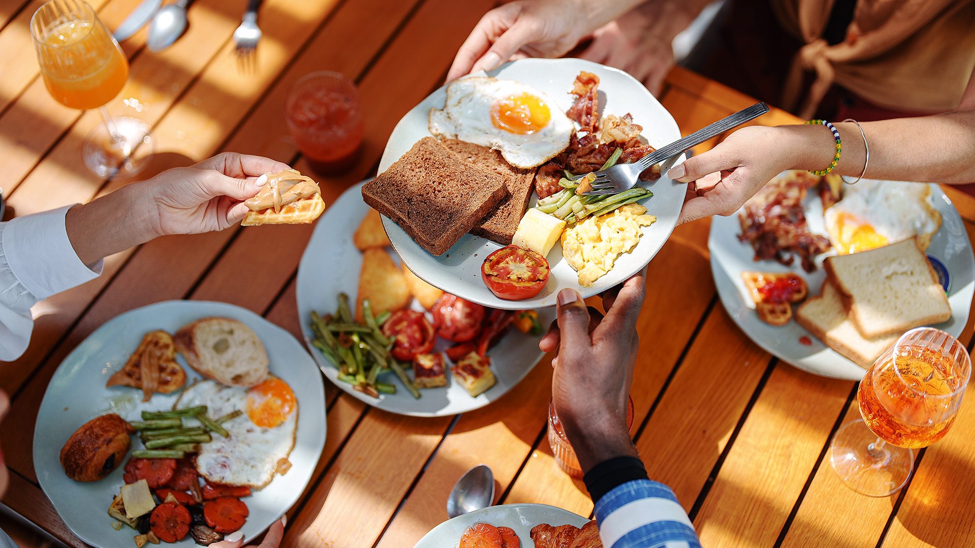 απολαύστε-τα-αυγά-σας-απλώς-παραλεί-564000517