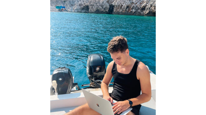 ψηφιακοί-νομάδες-ψηφίζουν-ελλάδα-563988112