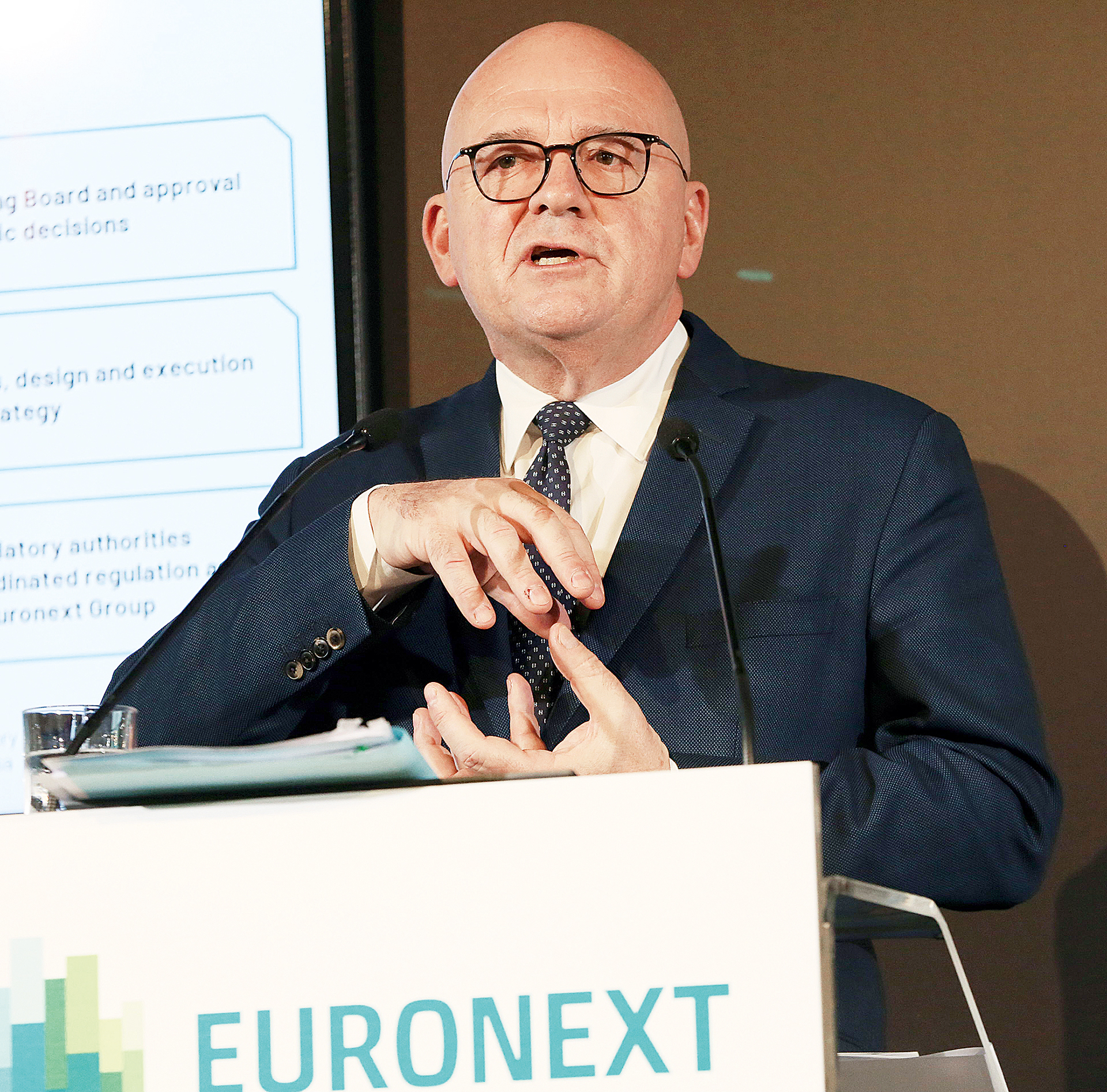 Οι AXE στον τυφώνα Euronext-3