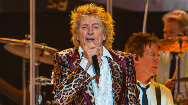 ροντ-στιούαρτ-μια-συναυλία-σαν-υπέροχ-563980465