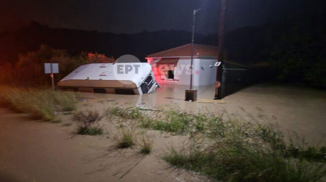 κακοκαιρία-byron-κινδύνευσαν-τουρίστες-κ-563958763