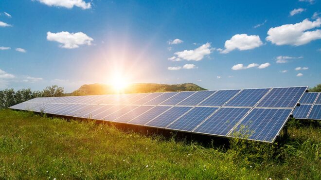 προνομιακό-πεδίο-η-ελλάδα-για-επενδύσ-563998513