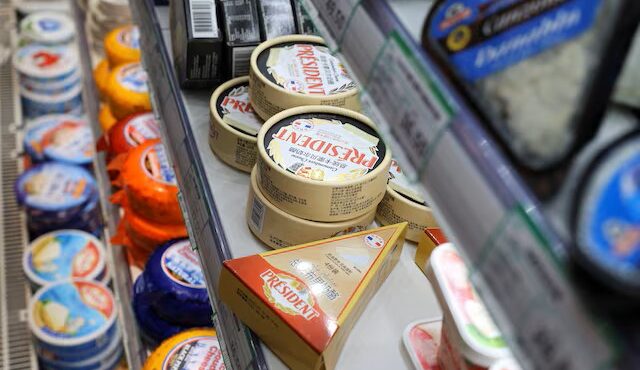 η-κίνα-επιβάλλει-δασμούς-σε-εισαγωγές-563989129