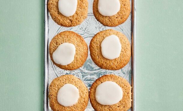 mπισκότα-πικάντικα-με-μπαχαρικά-πιπέρ-563952382